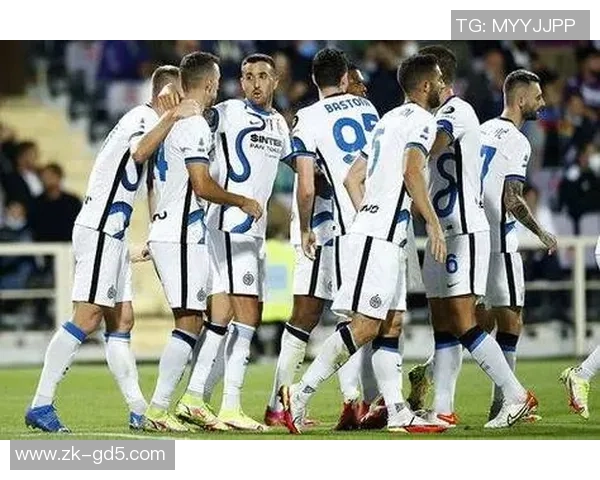 米兰对阵阿维河的精彩较量揭示了足球战术与团队合作的重要性