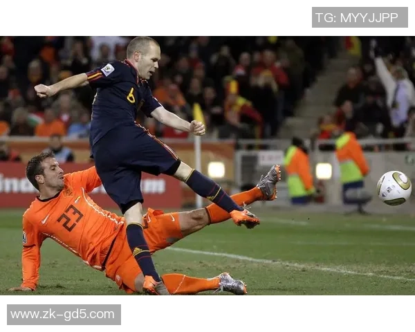 荷兰与西班牙决赛罗本的传奇瞬间与足球历史的交汇