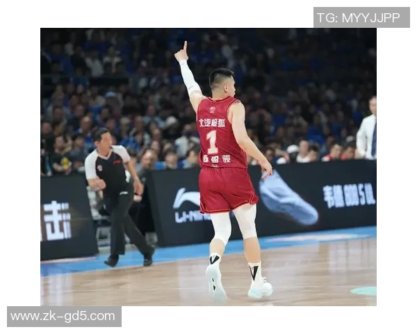 辽宁广厦总决赛精彩回顾录像分析与战术解读