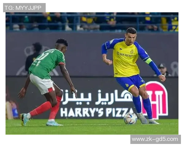 阿特拉斯与帕丘卡激战正酣比分悬念引发球迷热议 阿特拉斯与帕丘卡激战正酣比分悬念引发球迷热议