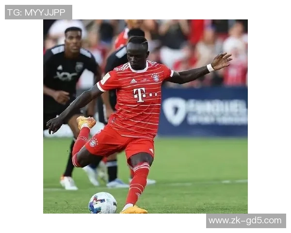 马内的足球之路：从非洲草地到欧洲顶级联赛的辉煌历程