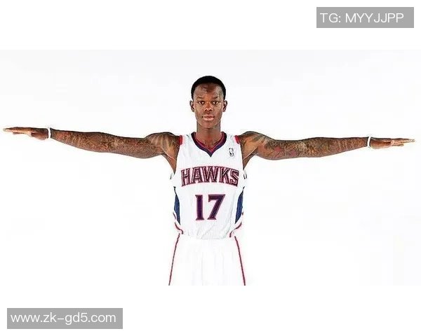 丹尼斯施罗德在NBA的崛起与挑战：从德国少年到篮球明星的奋斗历程