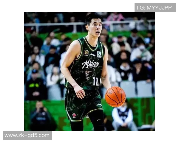 活塞队惨遭28连败创历史主帅辞职球员泪洒更衣室心情沉重