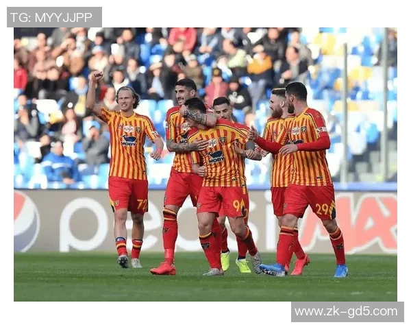 都灵与科森察激战正酣比分揭晓引发球迷热议