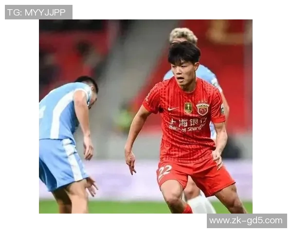 上港主场迎战重庆队全力争胜期待精彩对决