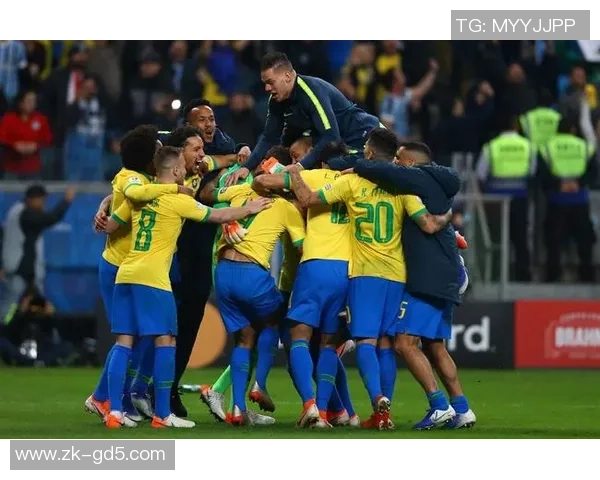 亚特联足球迎战芝加哥球队期待精彩对决与激情碰撞 亚特联足球迎战芝加哥球队期待精彩对决与激情碰撞