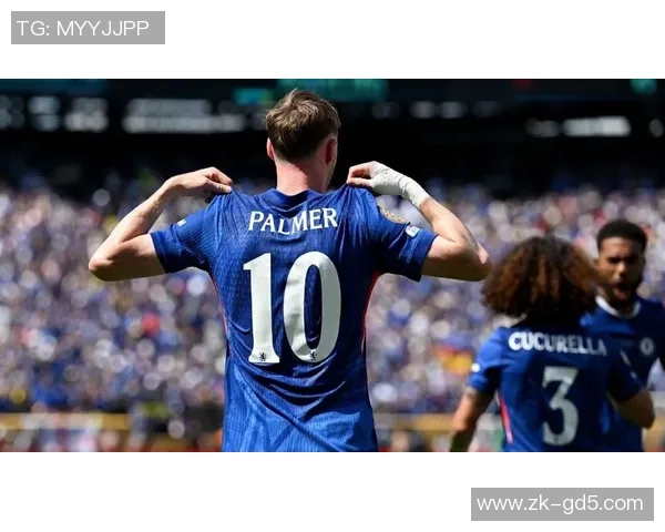 切尔西与巴黎圣日耳曼比赛裁判分析及争议判罚回顾