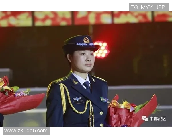 李泓澎的艺术旅程与创作理念探讨：从初心到巅峰的心路历程