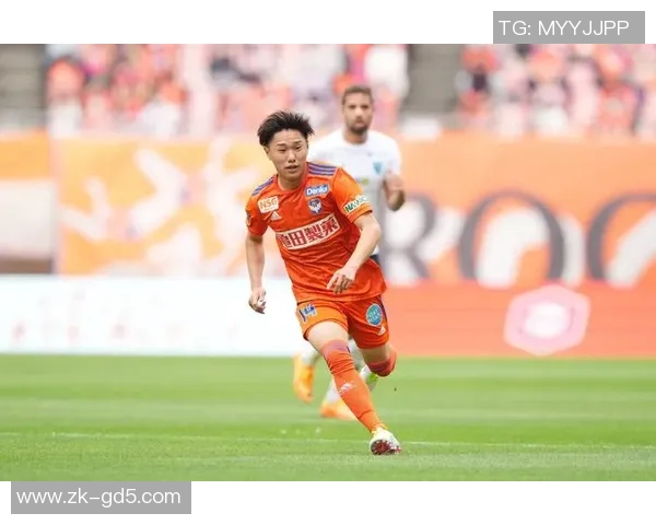 新泻队与太阳神队的激烈对决展现足球魅力与团队精神的巅峰时刻