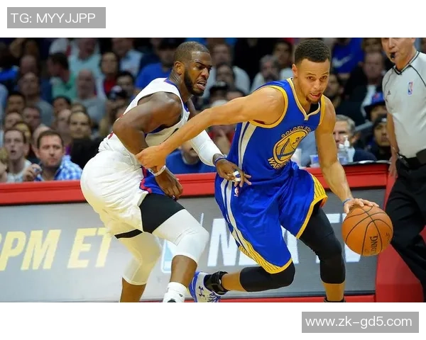 正直播NBA勇士对决快船精彩赛事全程回顾与分析