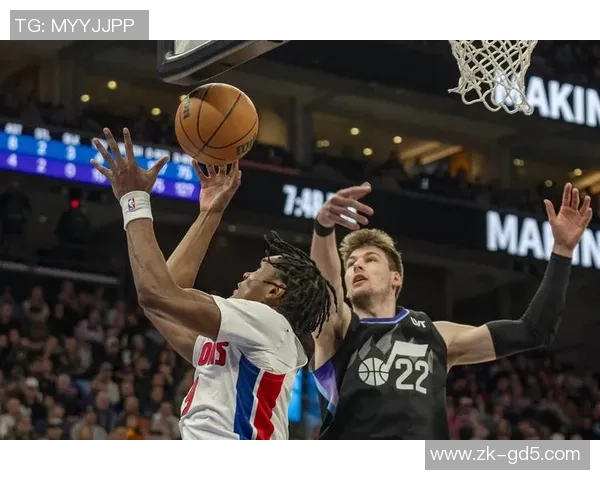 爵士与活塞31号的精彩对决揭示篮球战术与球员风采的完美结合