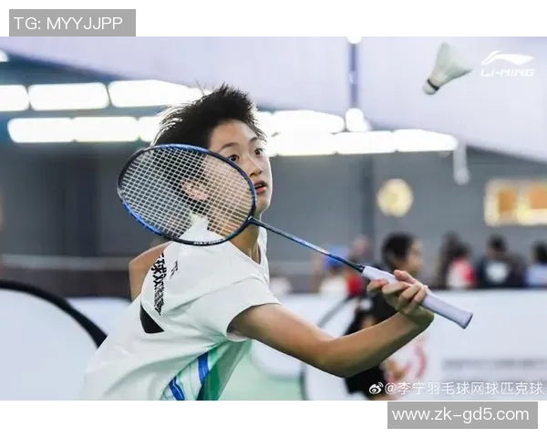 羽毛球纪实：见证成都羽毛球队拼搏与荣耀的成长之路