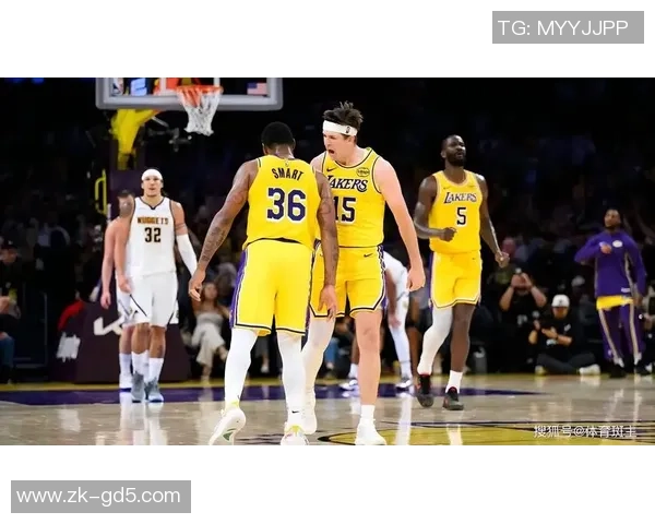 马库斯斯马特：从防守悍将到球队核心的蜕变之路