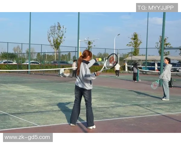 专访陈军：深入探讨网球界成功背后的秘密与经验分享